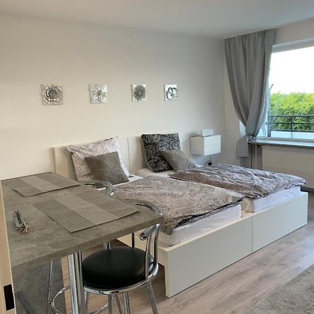 Wohlfuehlwohnung In Halstenbek Buitenkant foto